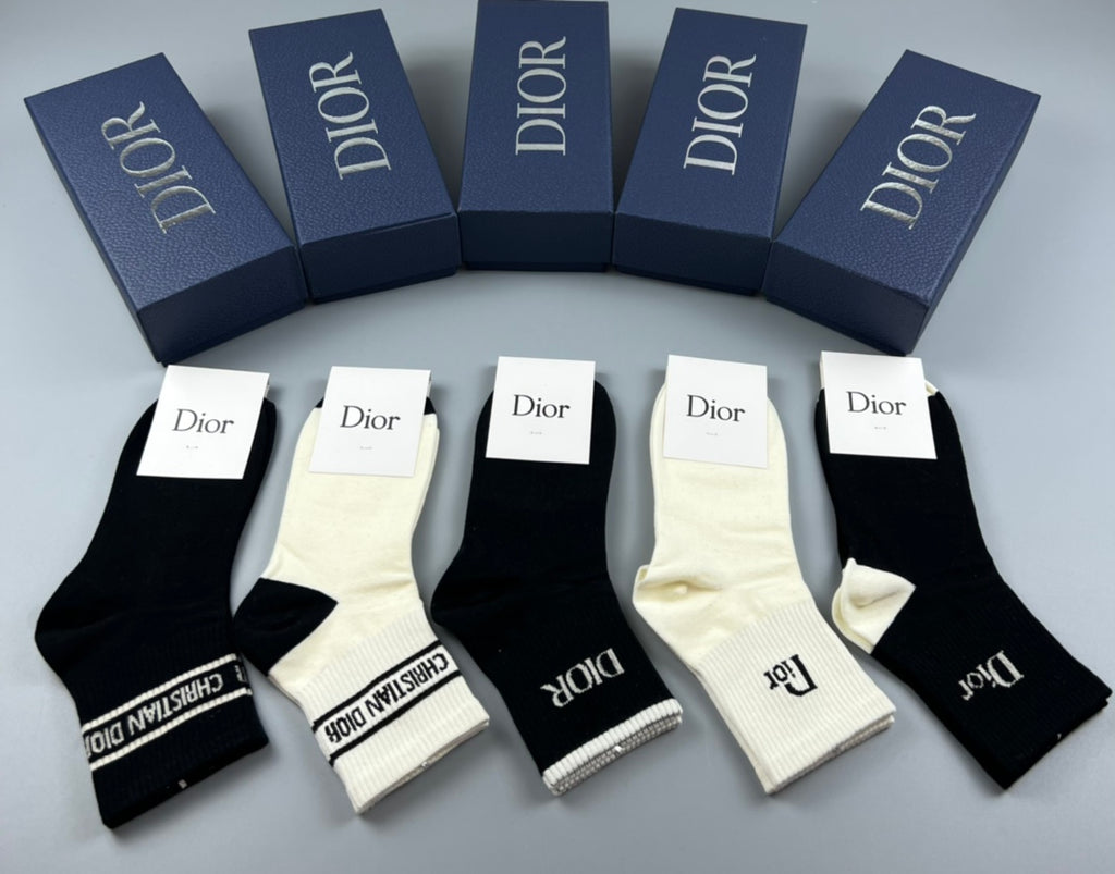 Dior minimal cuff lettering crew socks - view 1