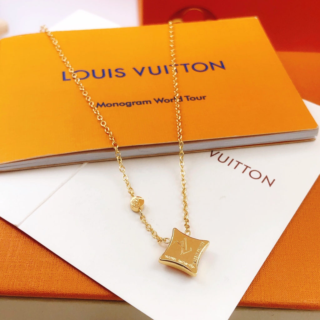 Louis Vuitton Pink Mother-of-Pearl Necklace - album image 3