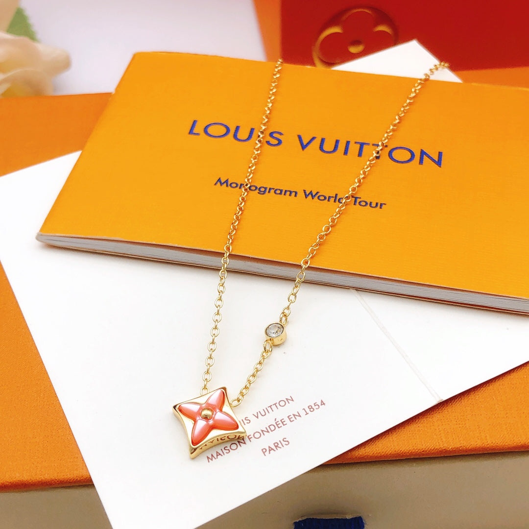 Louis Vuitton Pink Mother-of-Pearl Necklace - album image 4