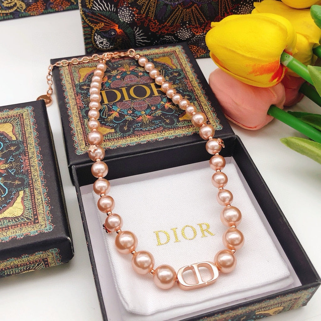 Dior Pink Pearl-Look Letter Necklace - product image 1