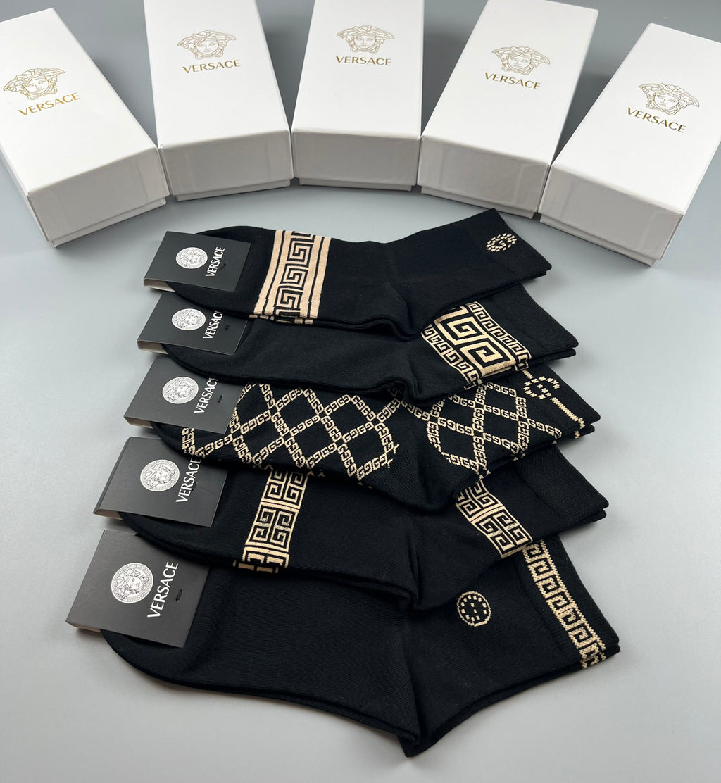 Versace geometric greek key crew socks - view 8