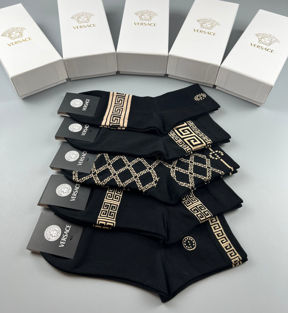 Versace geometric greek key crew socks - view 8