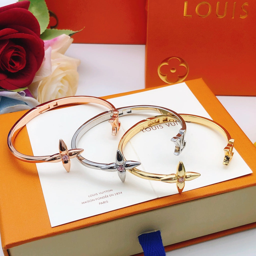 Louis Vuitton Silver-Tone Open Flower Bangle - album image 6