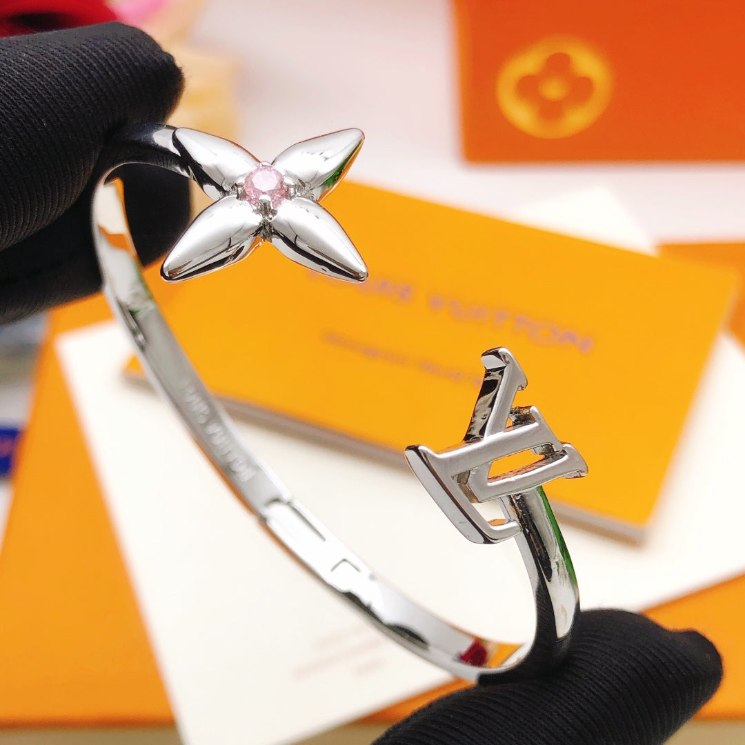 Louis Vuitton Silver-Tone Open Flower Bangle - album image 8