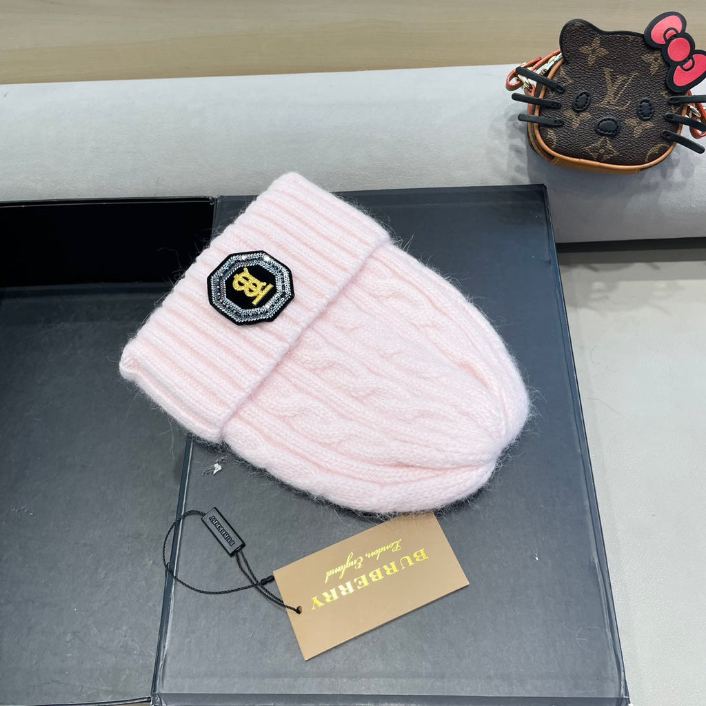 Burberry Cable Knit Patch Beanie - image 8