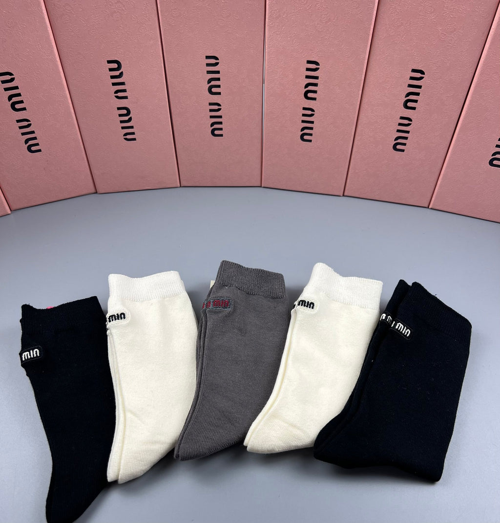 Miu Miu neutral fine rib socks, image 7
