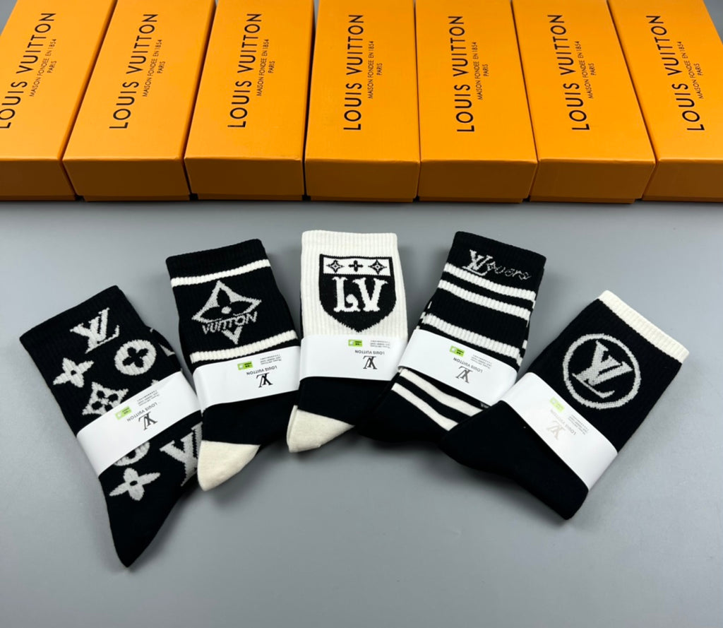 Louis Vuitton black white graphic crew socks, image 2