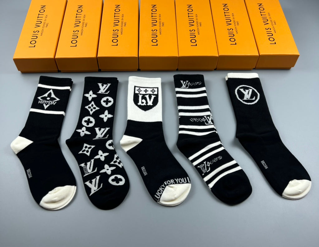 Louis Vuitton black white graphic crew socks, image 3