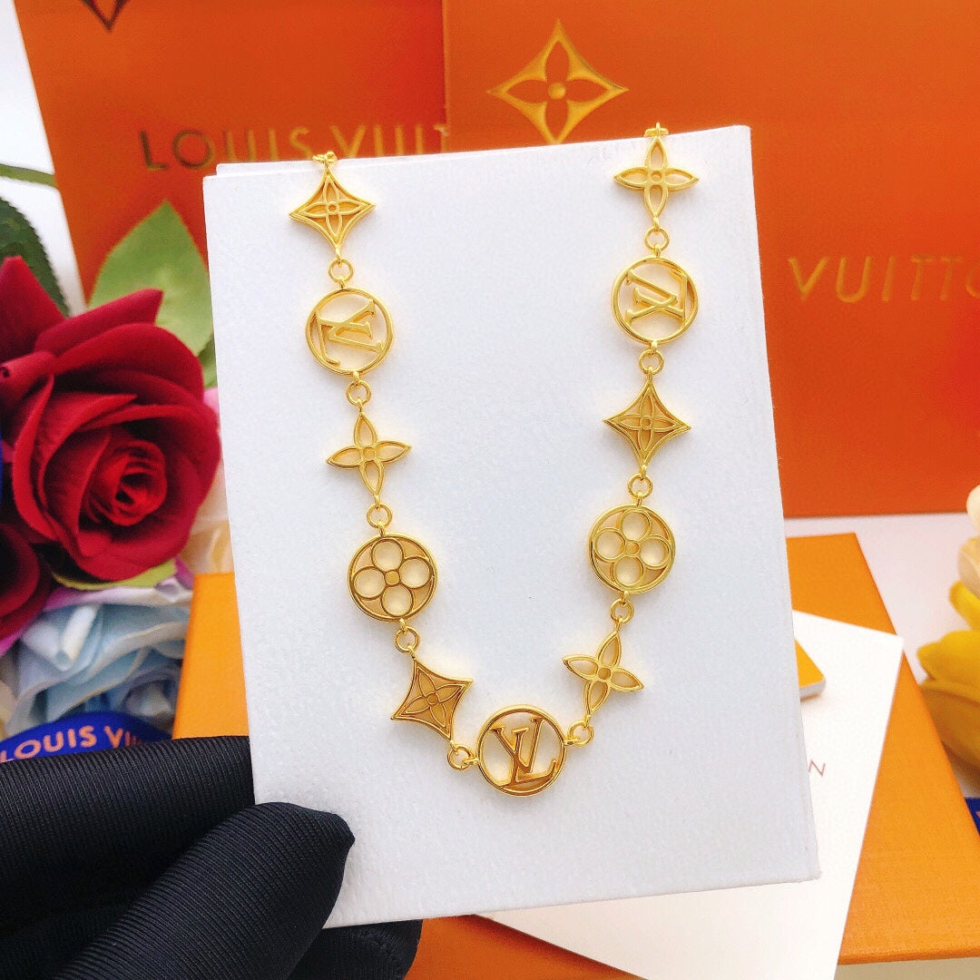 Louis Vuitton Openwork Polished Necklace - album image 5