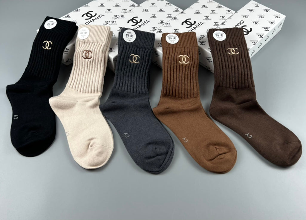 Chanel ribbed earth tone emblem crew socks - view 5