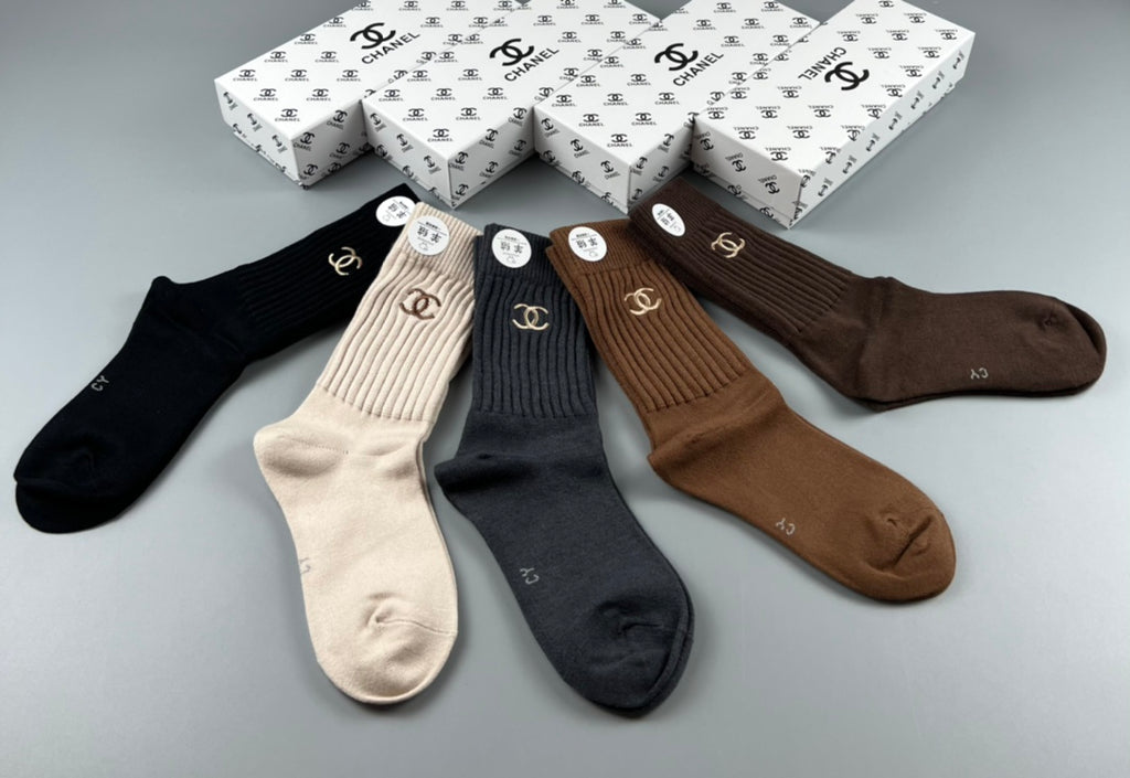 Chanel ribbed earth tone emblem crew socks - view 4