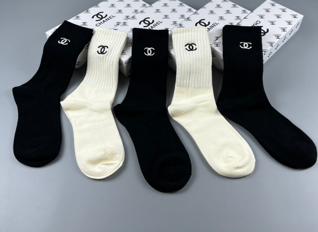 Chanel black cream ribbed emblem crew socks - view 3