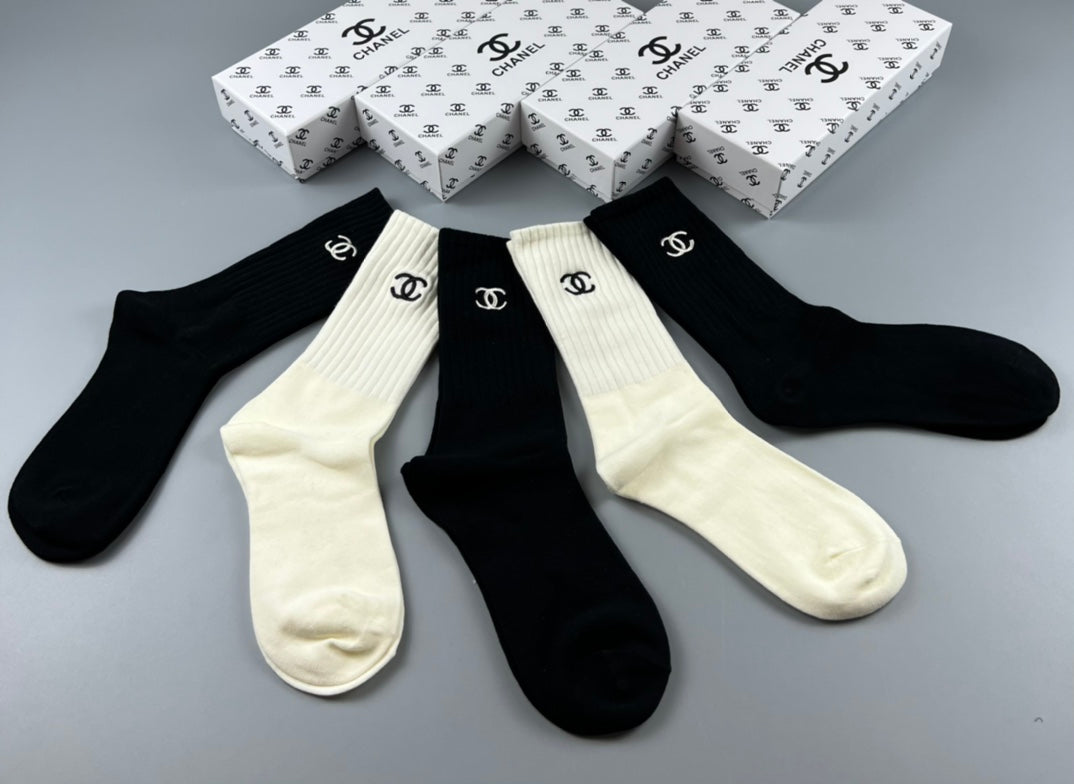 Chanel black cream ribbed emblem crew socks - view 2
