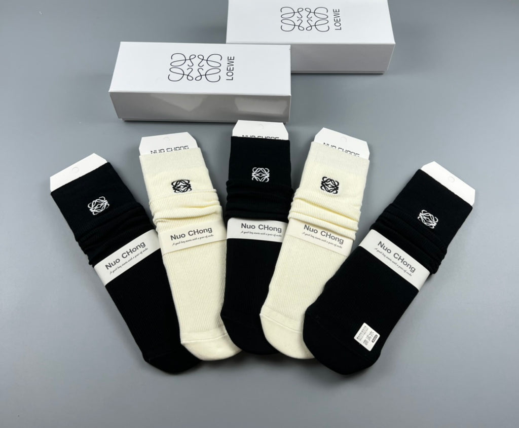 Loewe contrast small anagram crew socks - view 3