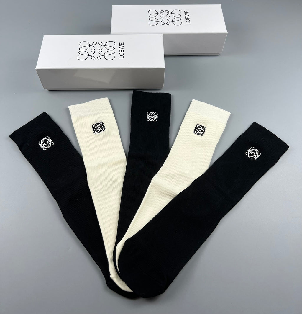 Loewe contrast small anagram crew socks - view 7
