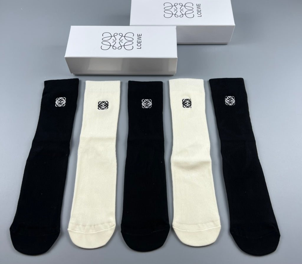 Loewe contrast small anagram crew socks - view 6