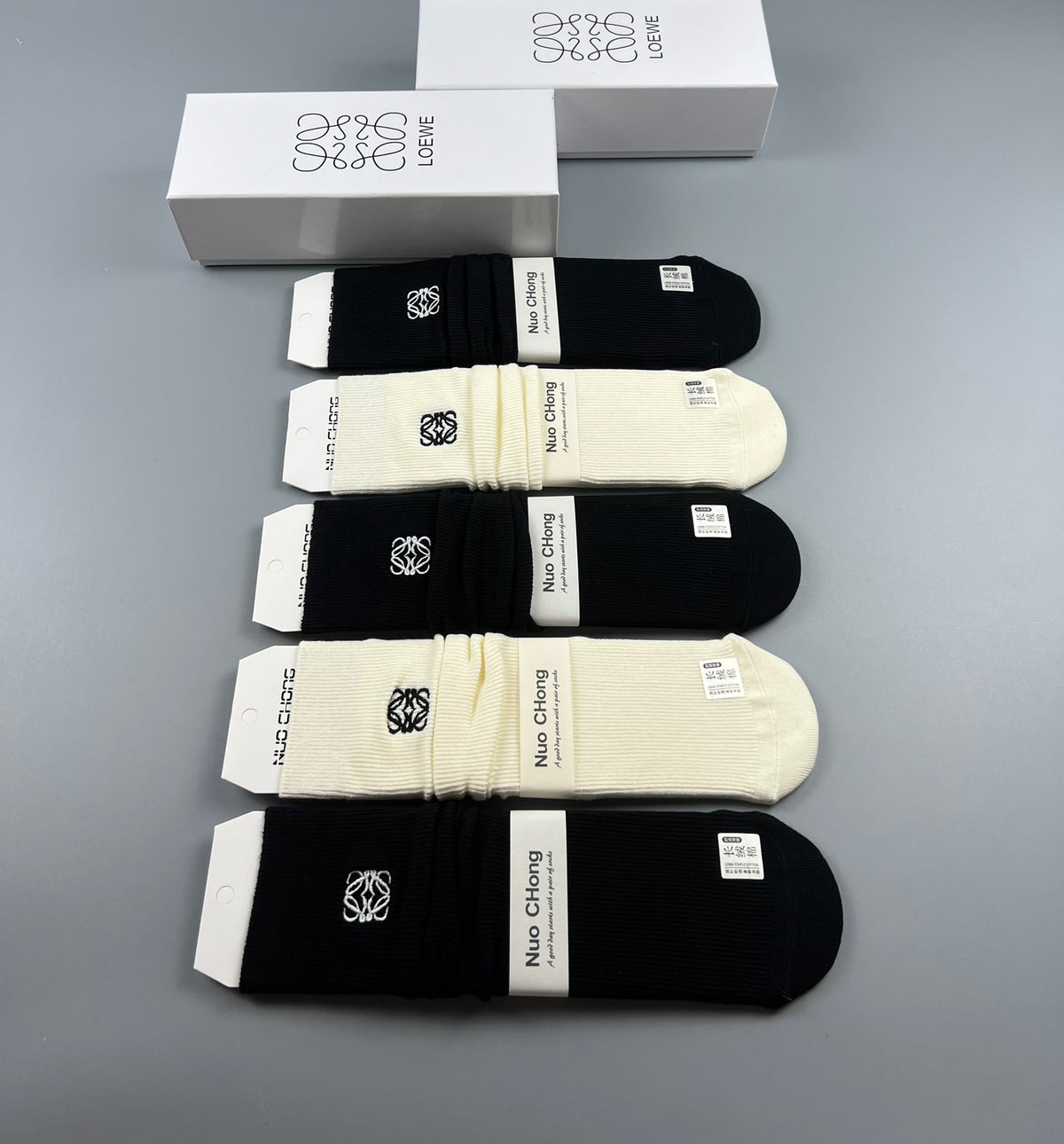 Loewe contrast small anagram crew socks - view 4