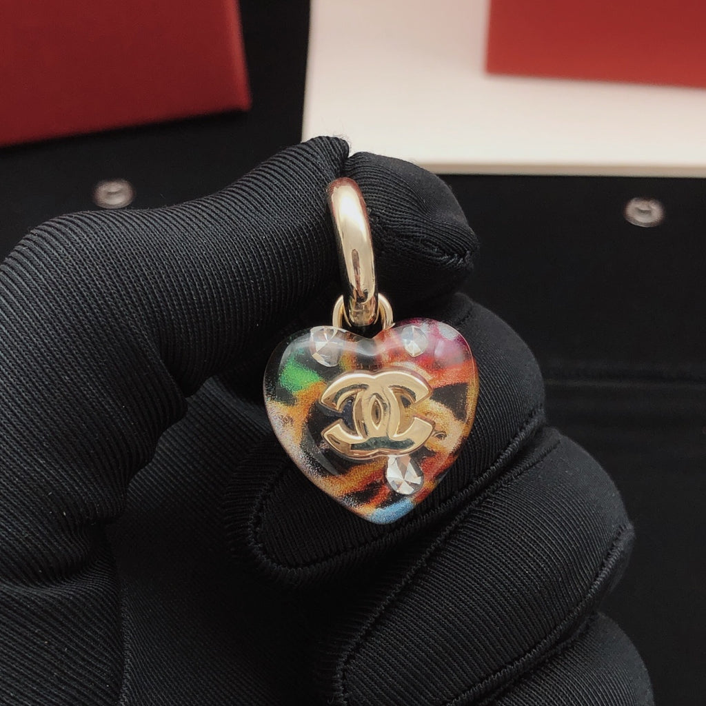 Chanel Gradient Heart Earrings - album image 2