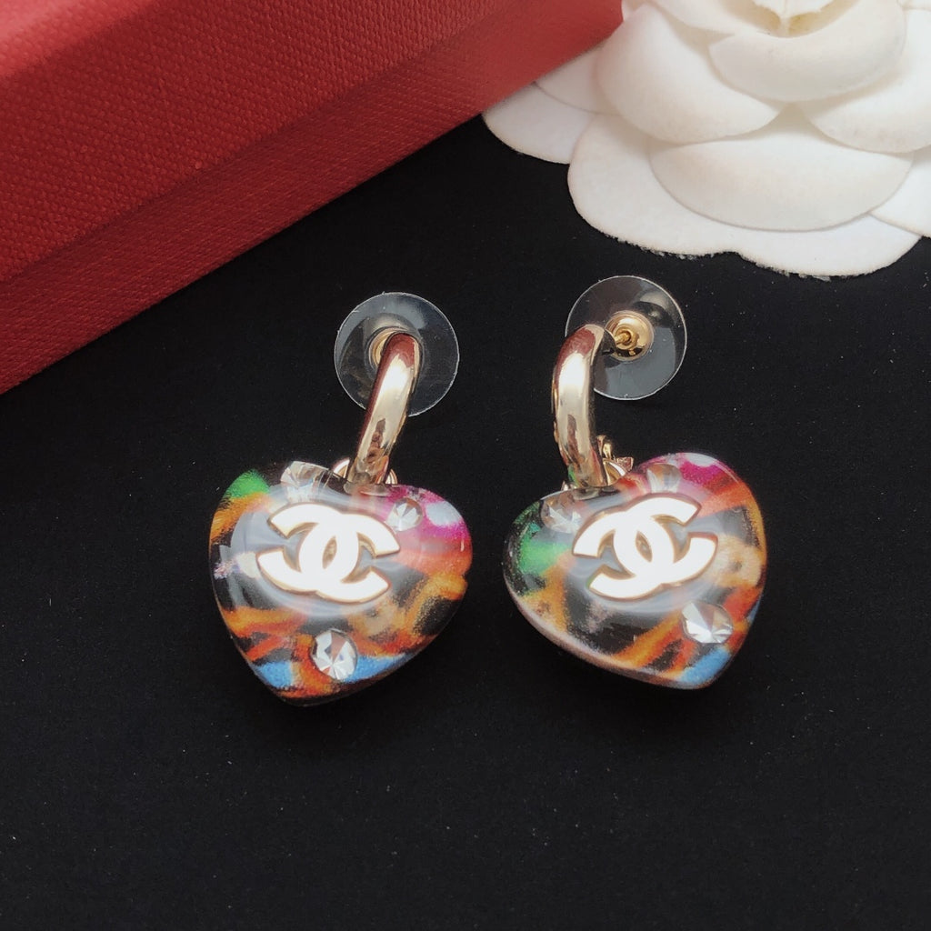 Chanel Gradient Heart Earrings - album image 5