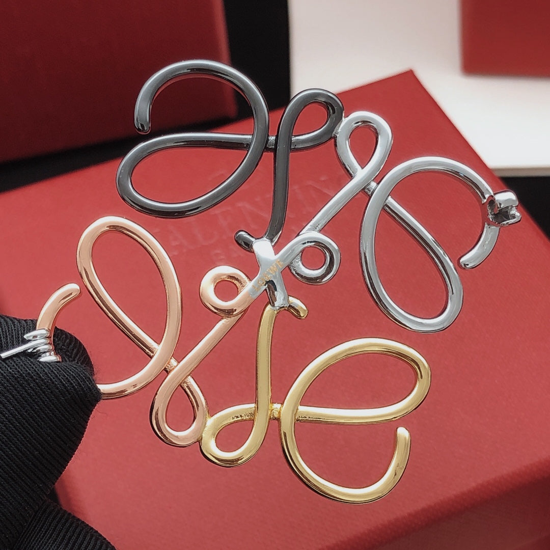 Loewe Multicolor Loop Anagram Brooch - product image 4