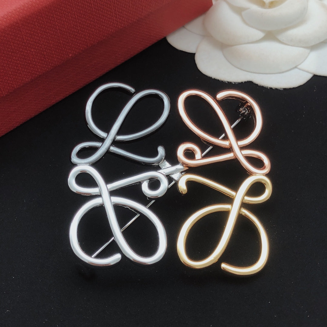 Loewe Multicolor Loop Anagram Brooch - product image 5