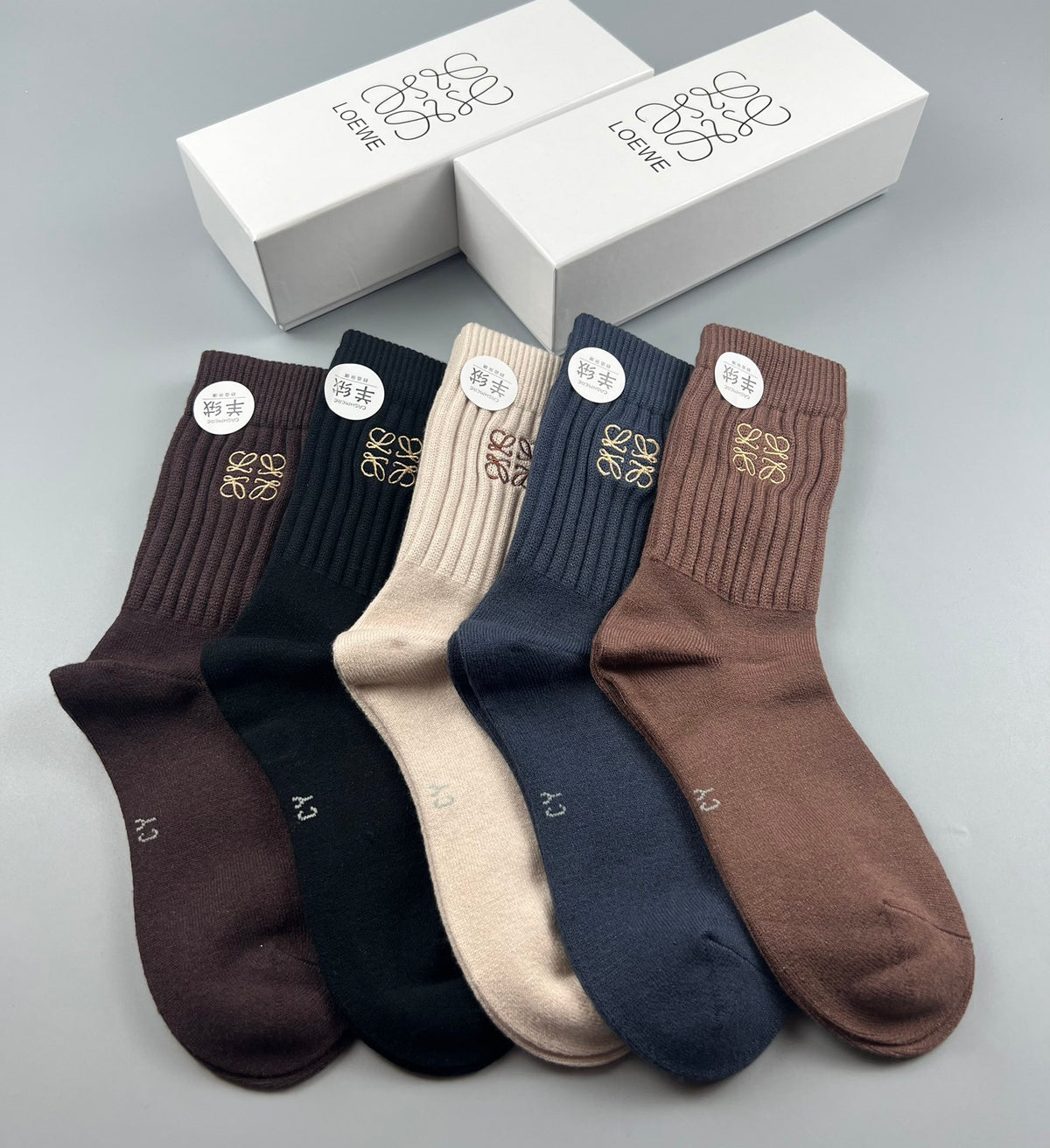 Loewe ribbed earth tone anagram crew socks - view 8