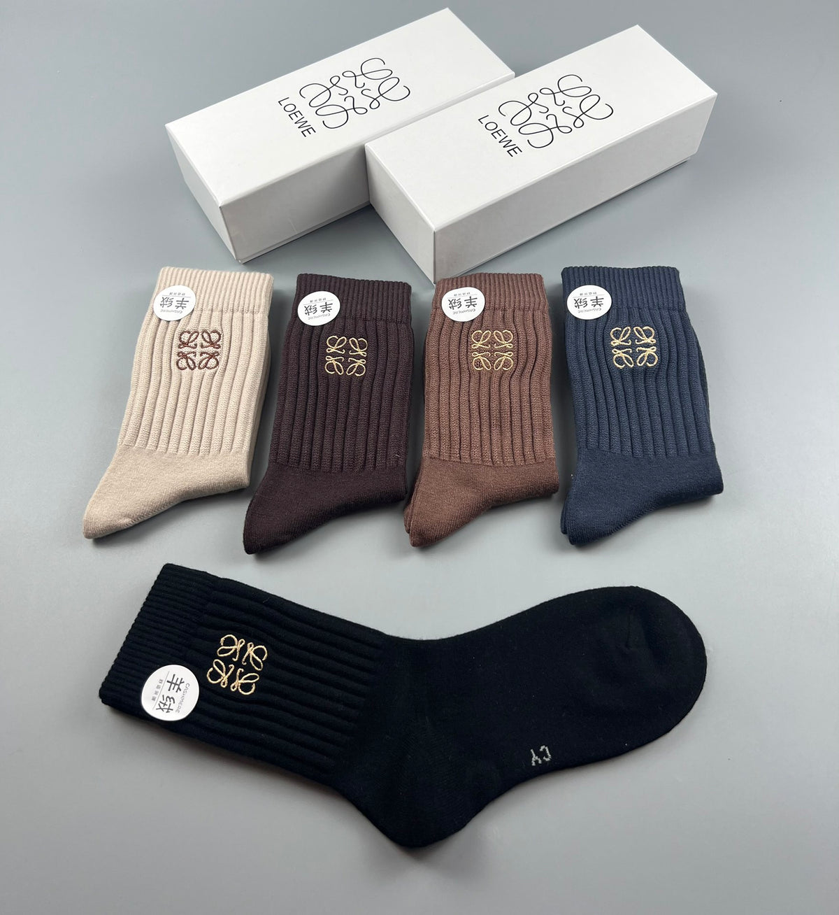 Loewe ribbed earth tone anagram crew socks - view 2