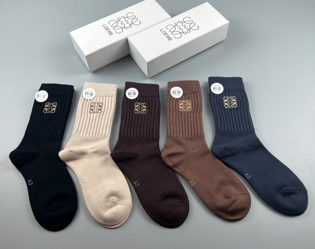 Loewe ribbed earth tone anagram crew socks - view 3