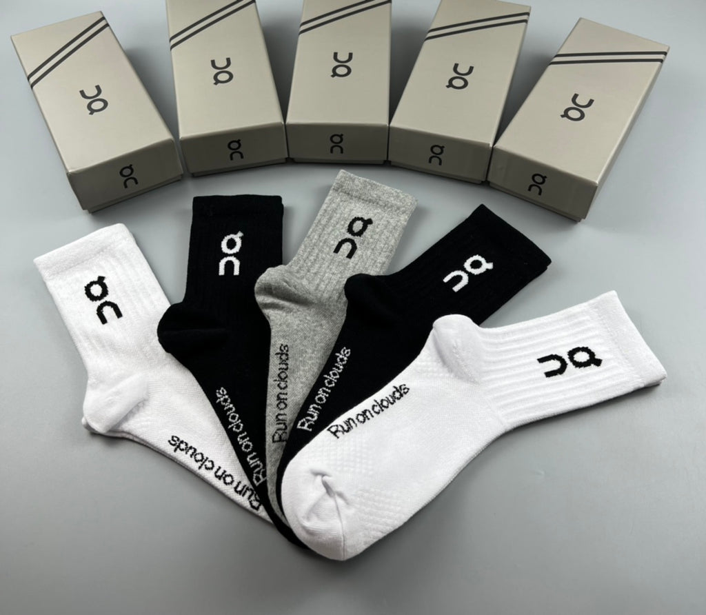 On bright ribbed crew socks - product view 7