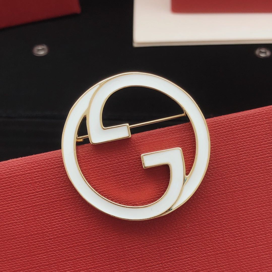 Gucci Enamel White Circular Brooch - album image 1