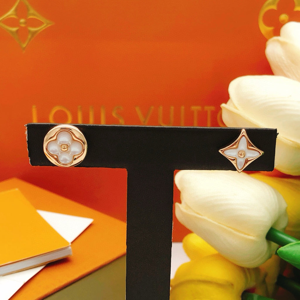 Louis Vuitton White Mother-of-Pearl Earrings - album image 5
