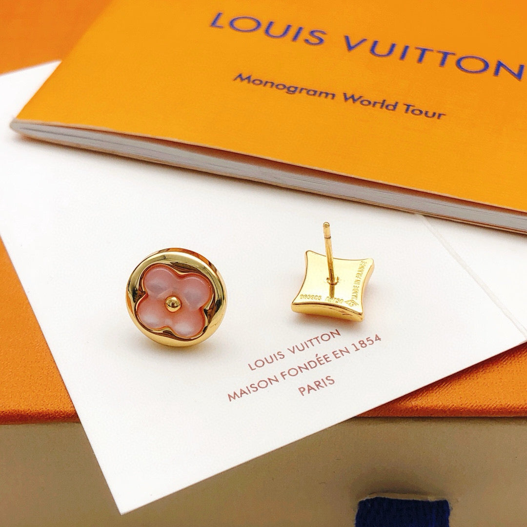 Louis Vuitton Pink Flower Earrings - album image 4