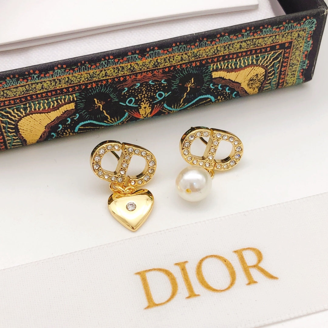 Dior Asymmetric CD Heart and Pearl-Look Earrings - product image 7