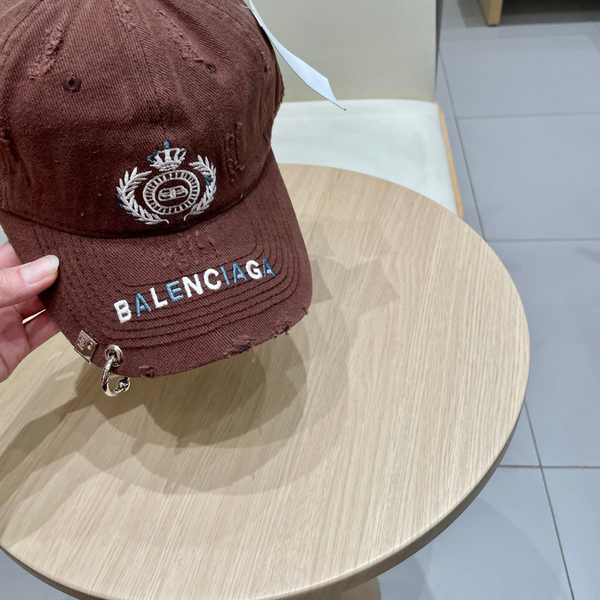 Balenciaga Baseball Cap - image 4