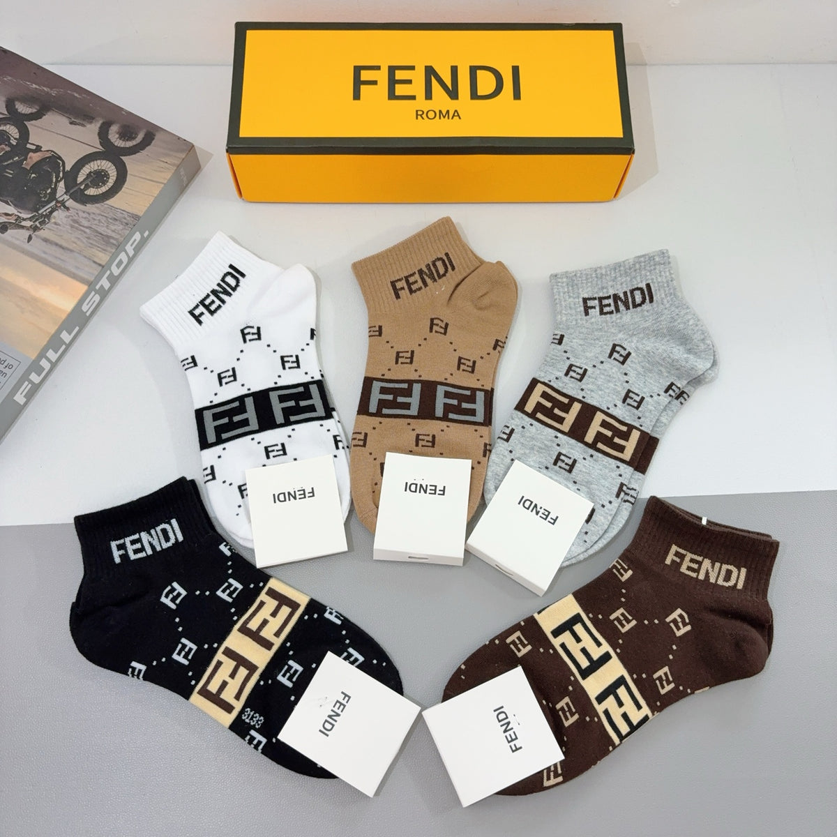 Fendi ff cuff assortment ankle socks - view 7