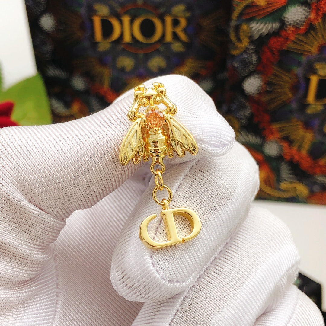 Dior Gold-Tone Floral CD Drop Earrings - product image 7