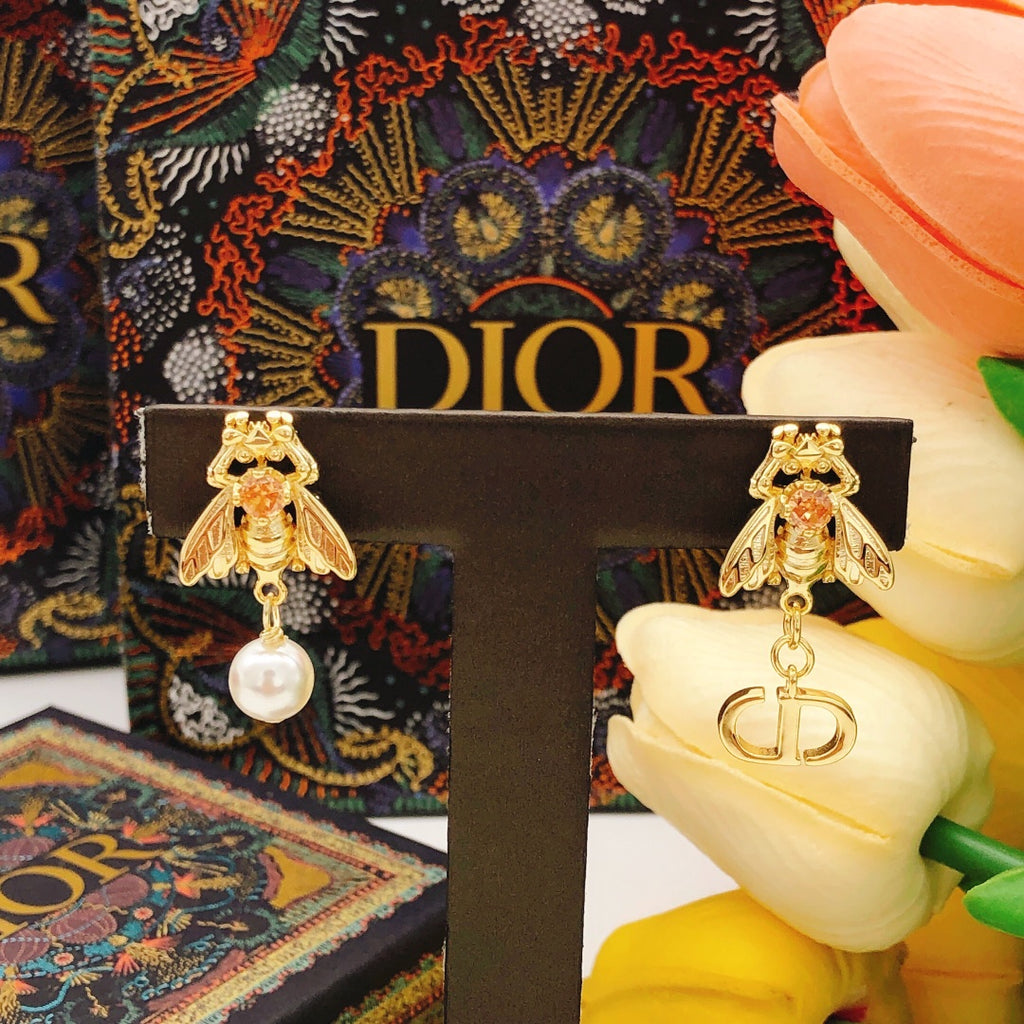 Dior Gold-Tone Floral CD Drop Earrings - product image 9