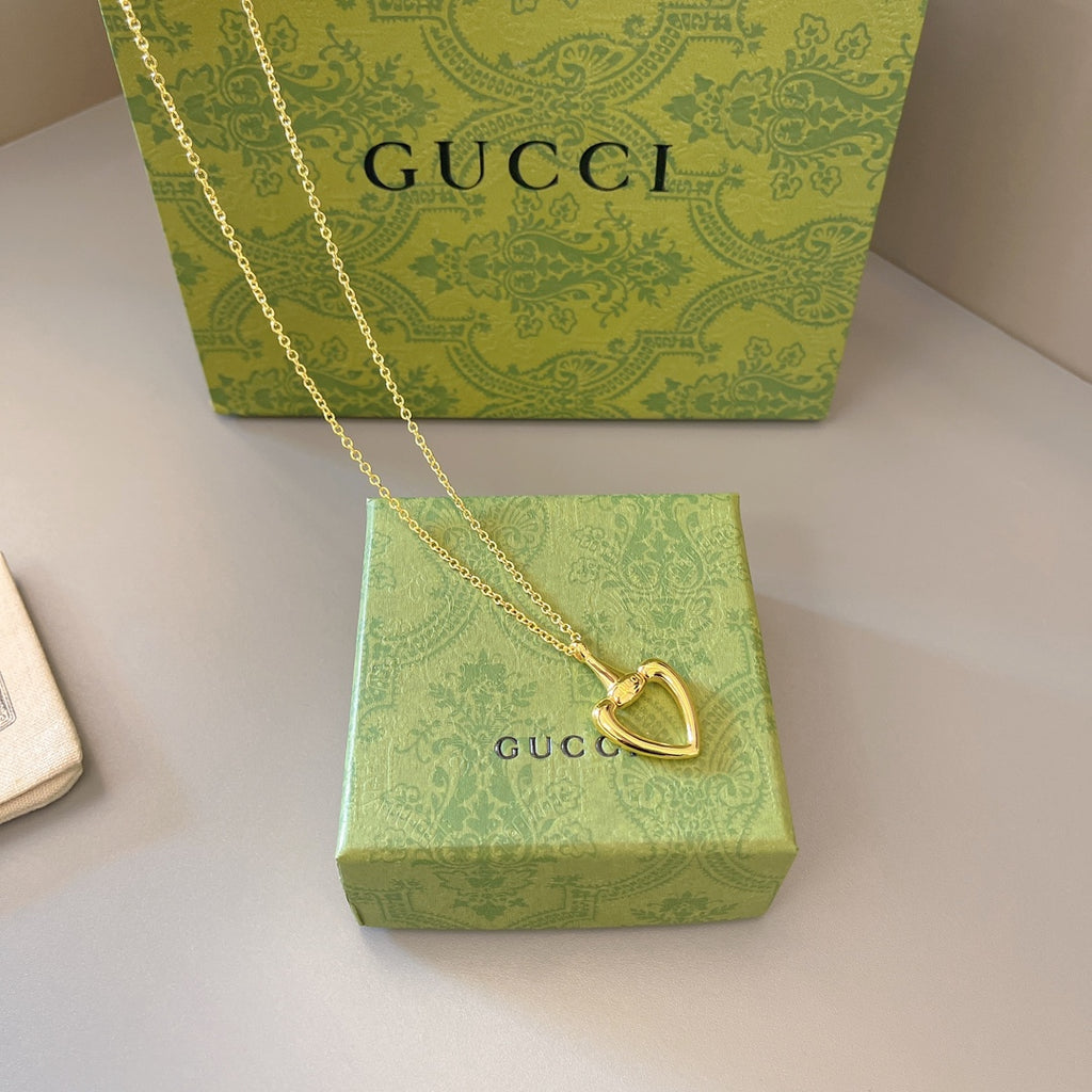 Gucci Horsebit Gold-Tone Heart Pendant Necklace - album image 1