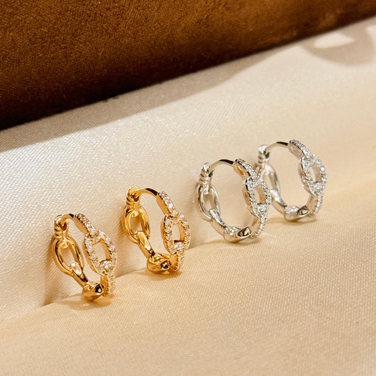 Chanel Rose Rose Gold-Tone Stud Earrings - album image 1