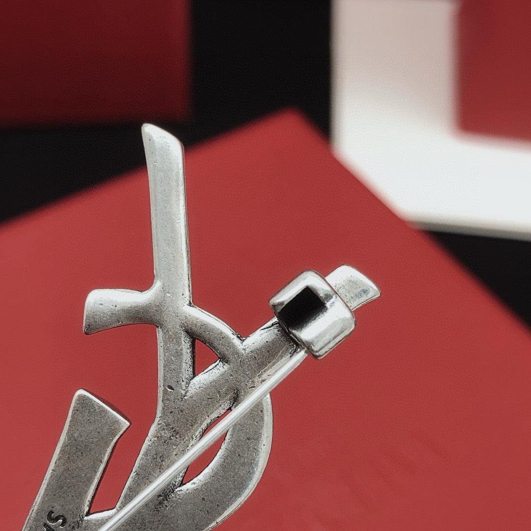 Saint Laurent Silver-Tone Scale-Textured Monogram Brooch - album image 6