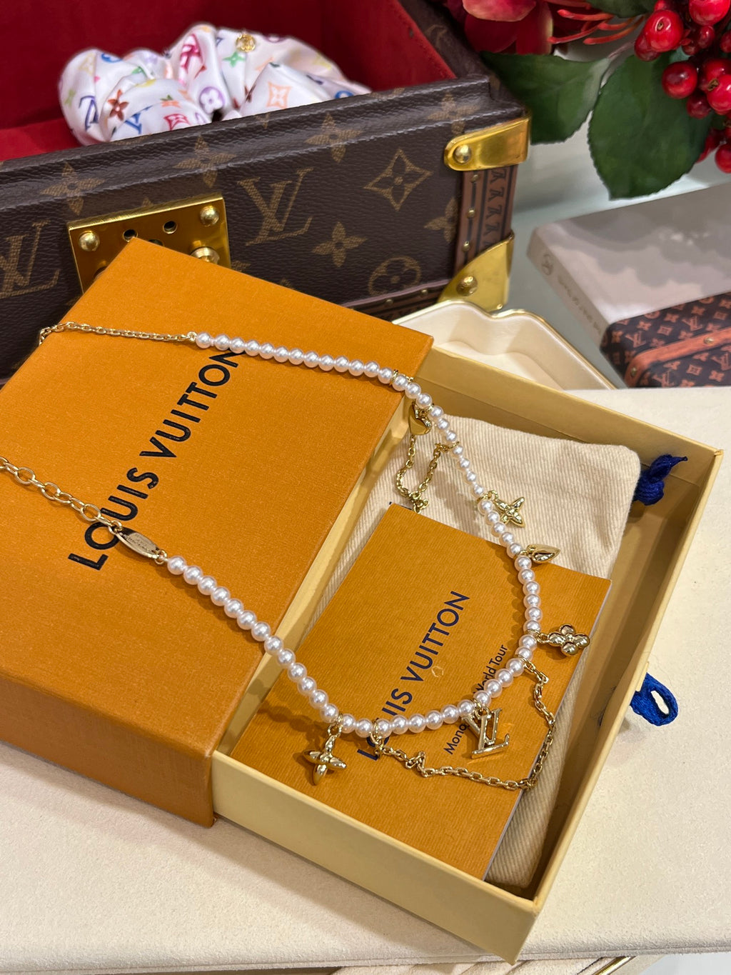 Louis Vuitton Pearl Necklace - album image 3