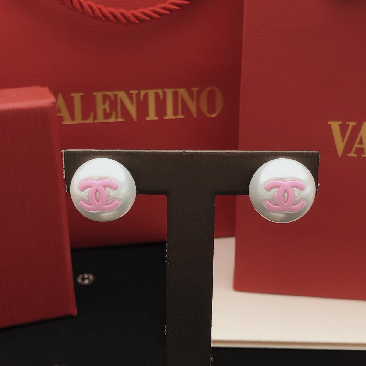 Chanel Pink Pearl Earrings - album image 7