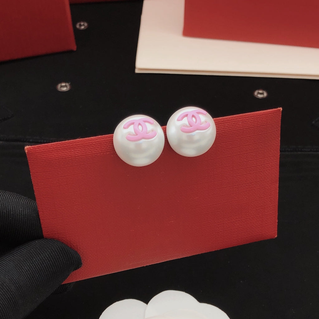 Chanel Pink Pearl Earrings - album image 8