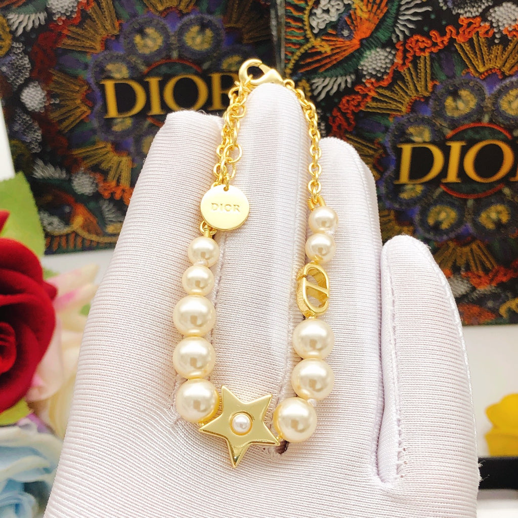 Dior Gold-Tone Star Pearl-Look Bracelet - product image 5