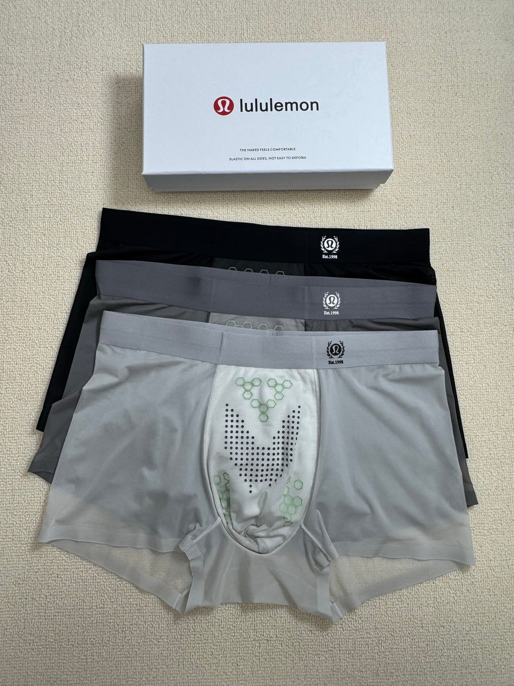 Lululemon neutral letter waist boxer briefs - view 4