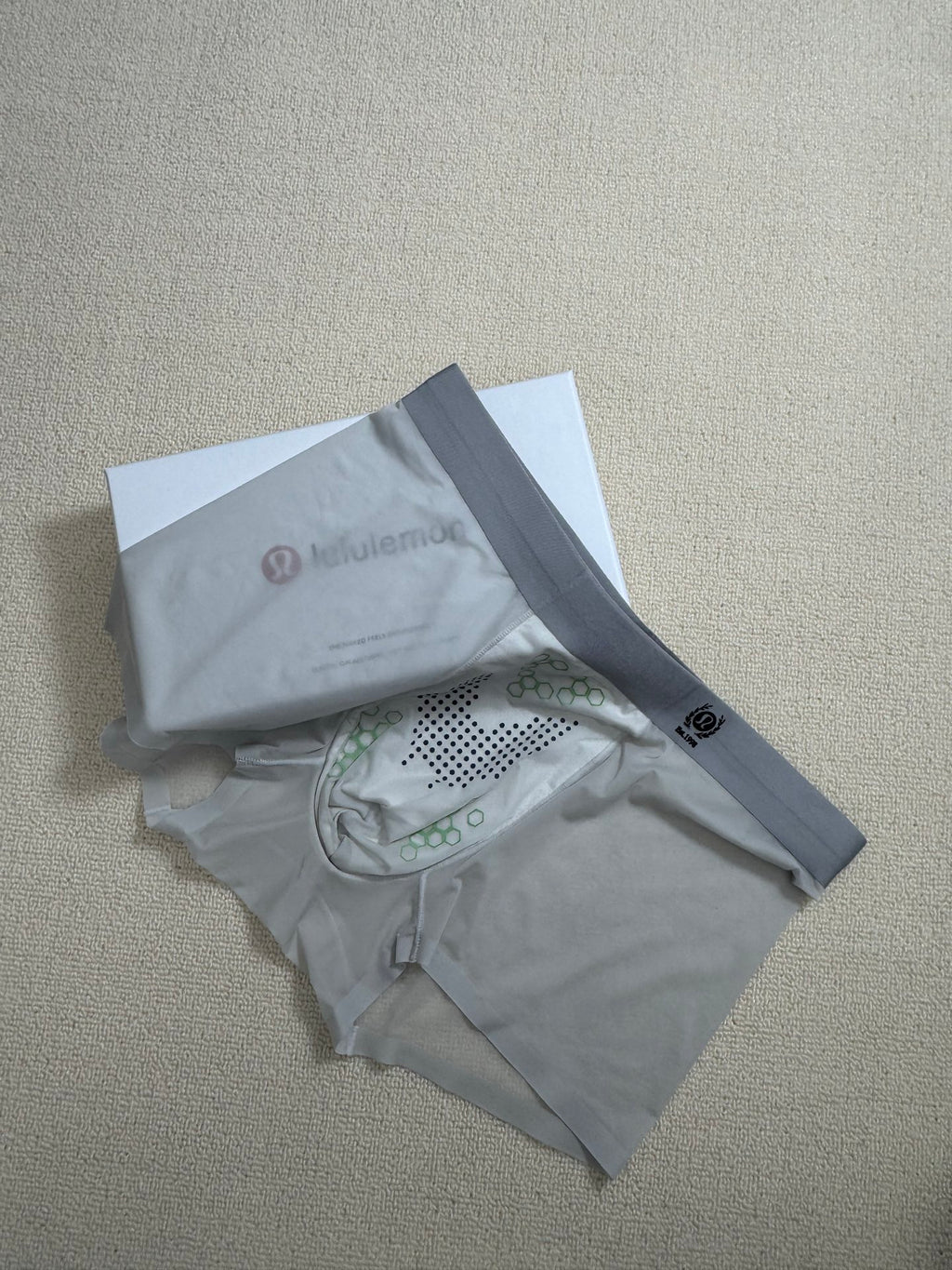 Lululemon neutral letter waist boxer briefs - view 9