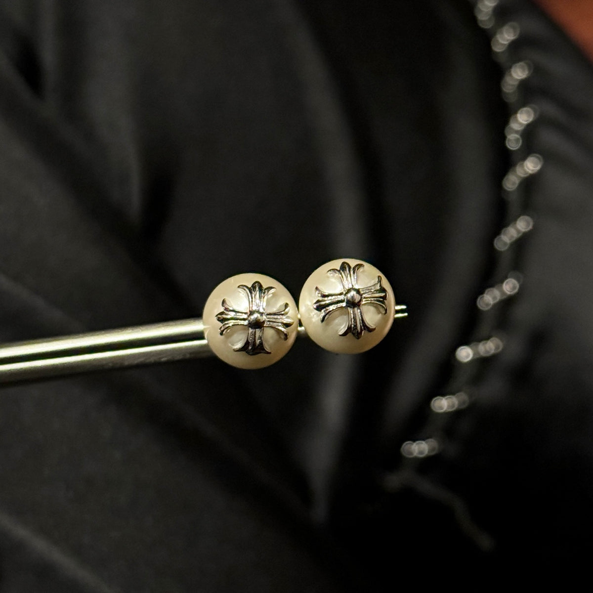 Chrome Hearts Pearl-Style Cross Stud Earrings - album image 5