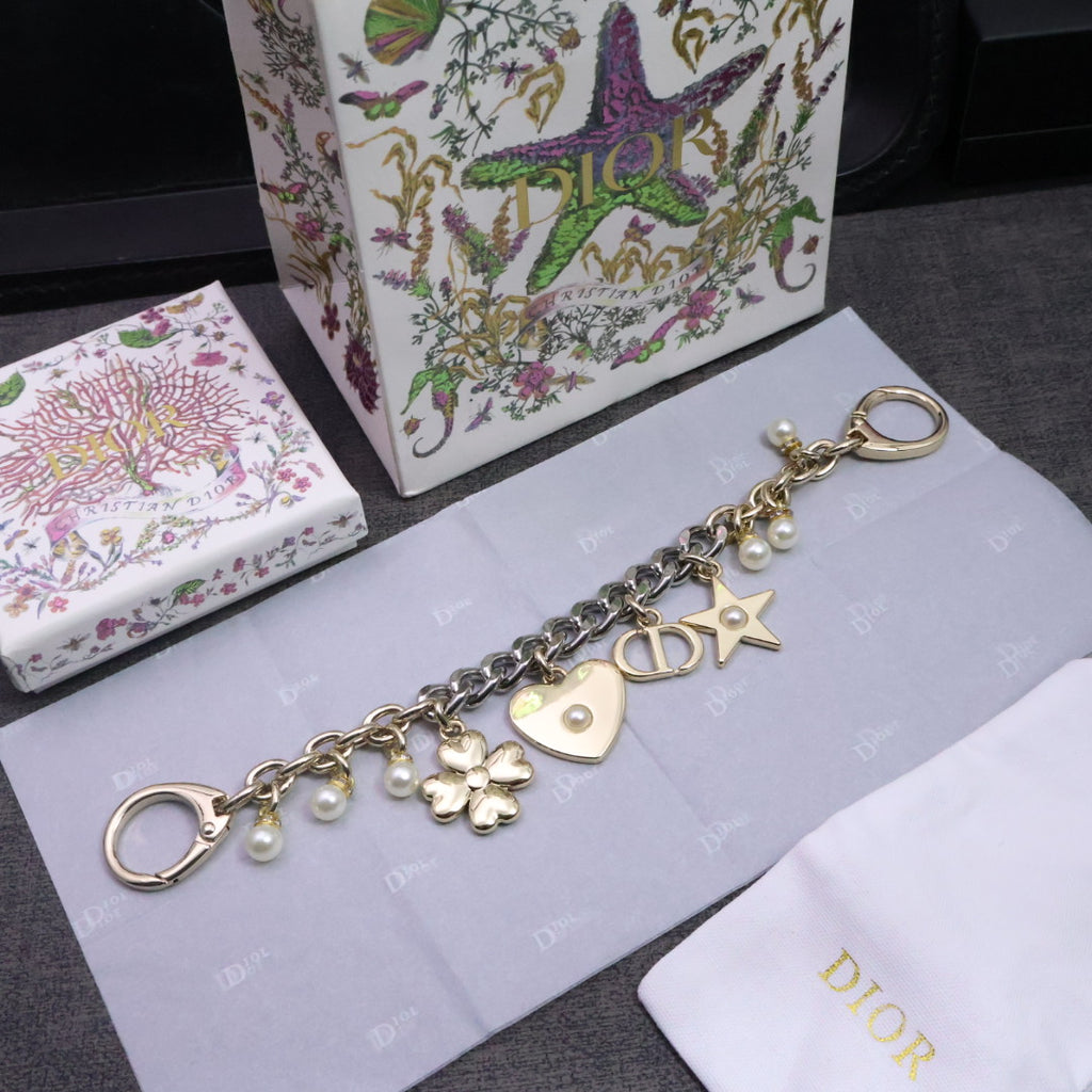 Dior Star Clover and Heart Bag Chain - product image 9