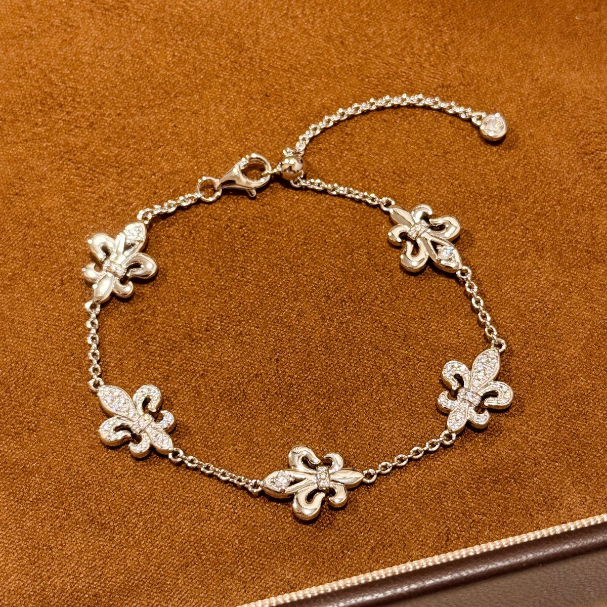 Chrome Hearts Five Anchor Motif Bracelet - album image 4