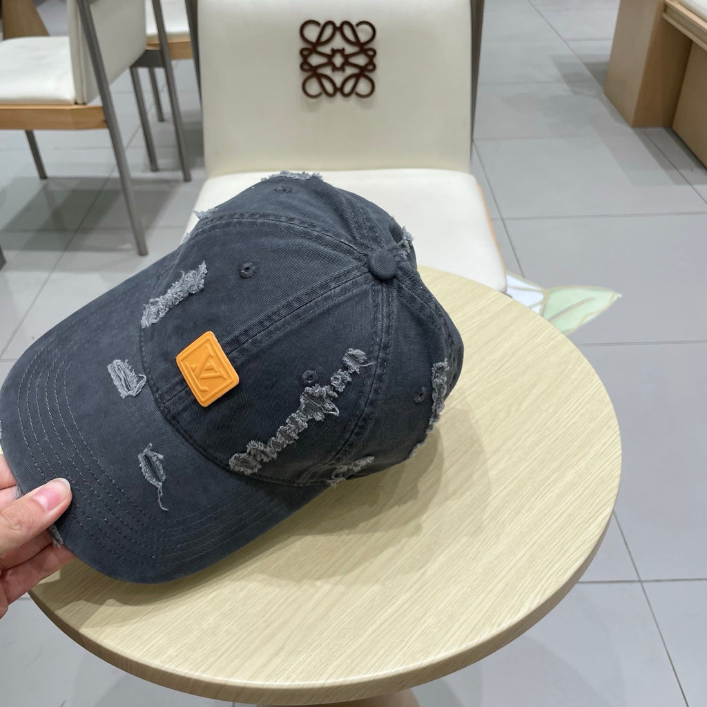 Louis Vuitton Baseball Cap - image 6